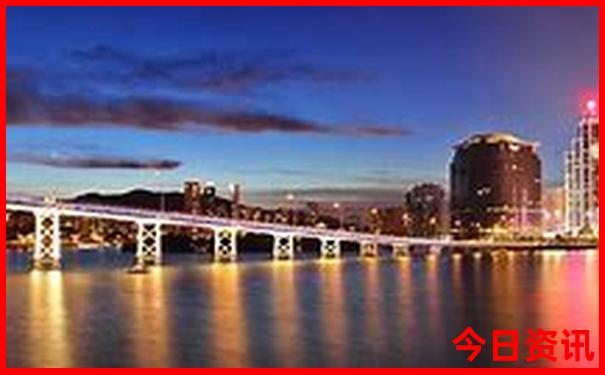 中国夏天适合旅游的城市